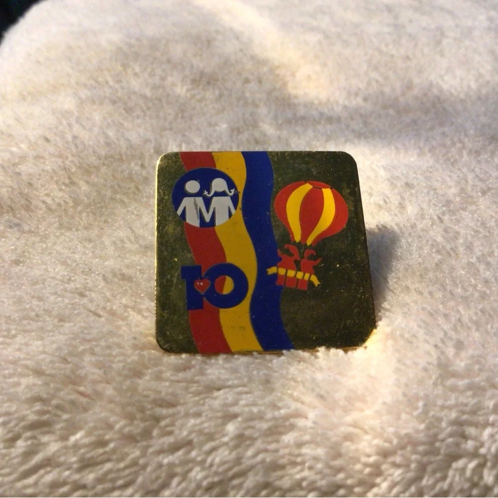 Kids Colorful Hot Air Balloon Gold-Tone Square Pin